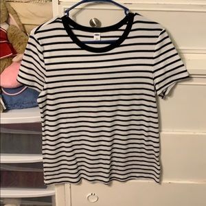 Old Navy T Shirt